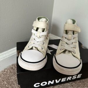 Converse Kids High-Top Sneakers - Light Cream